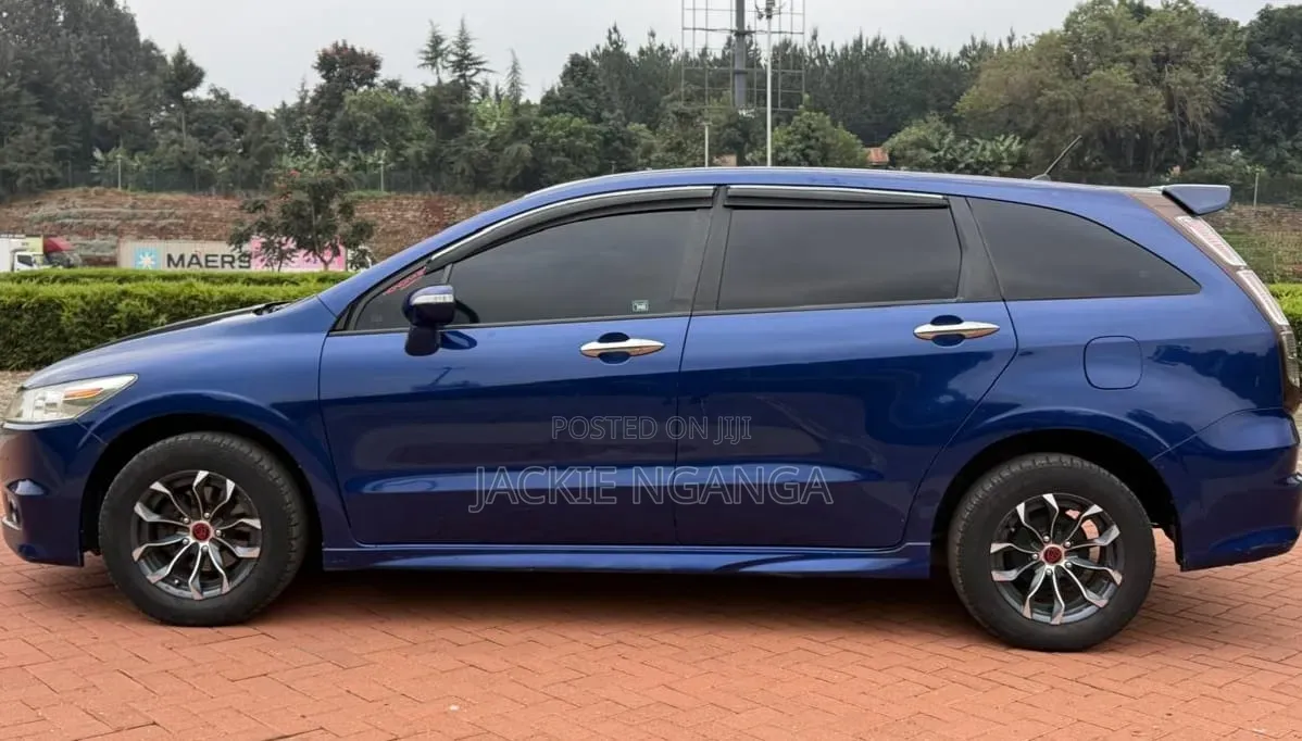 Honda Stream 2010 Blue