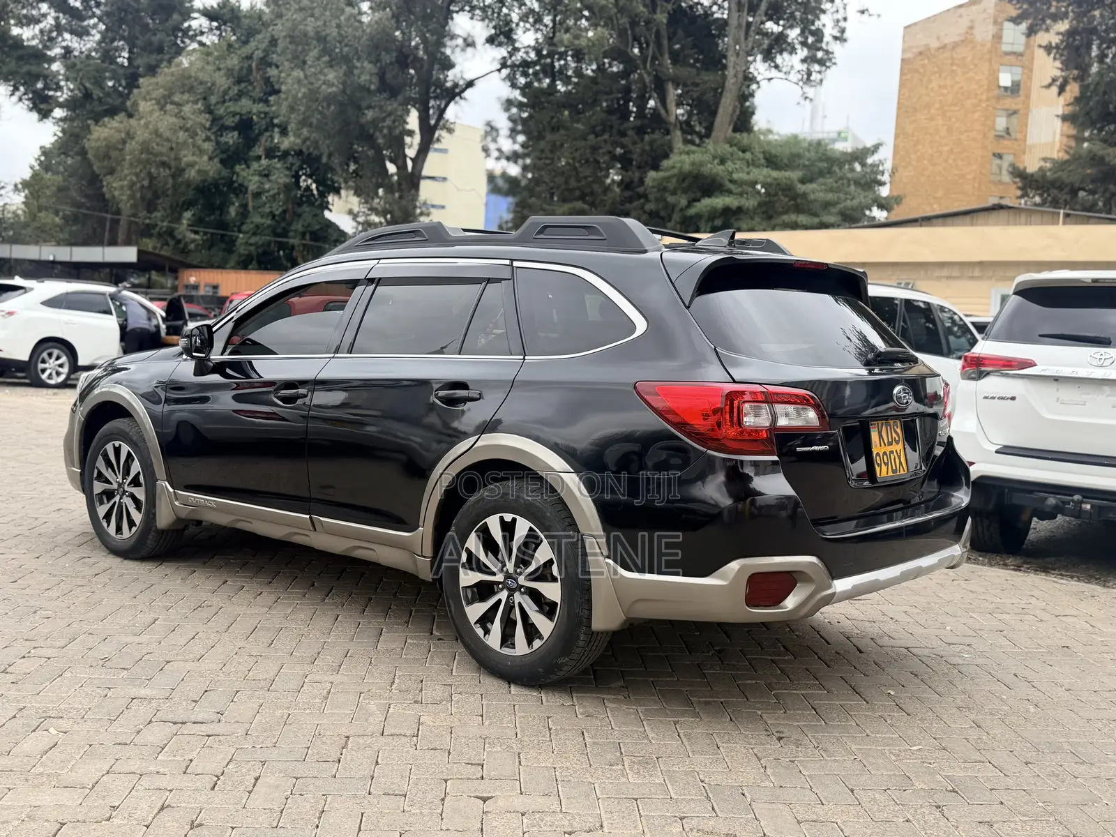 Subaru Outback 2017 Black