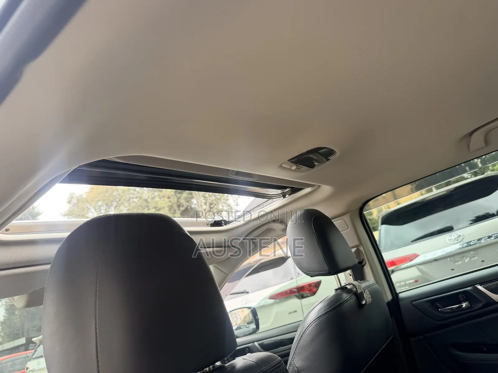 Subaru Outback 2017 Black