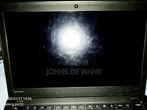 Laptop Lenovo ThinkPad X270 4GB Intel Core i5 HDD+SSD 512GB
