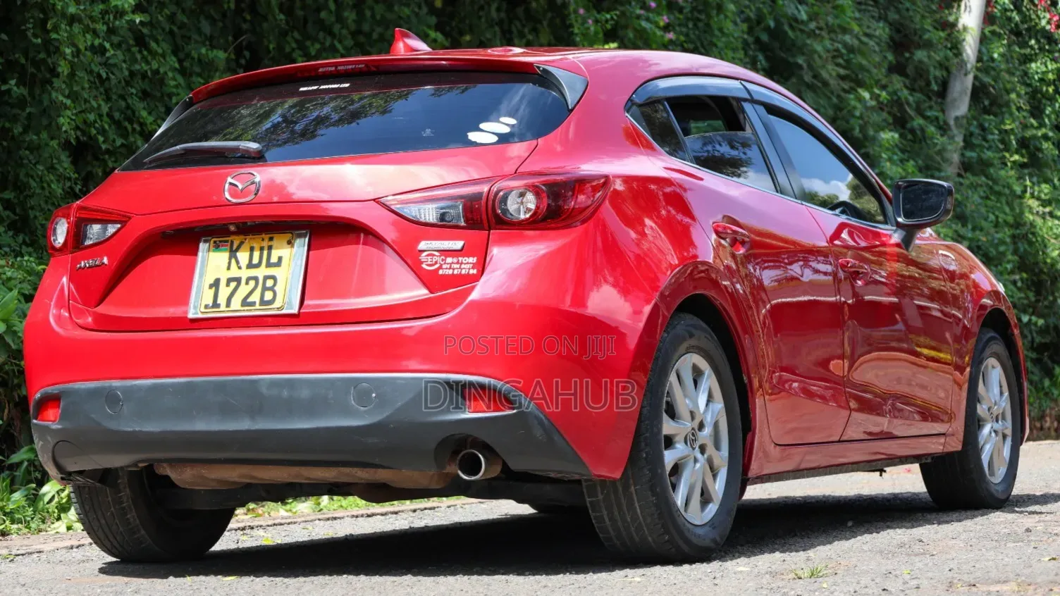 Mazda Axela 2016 Red