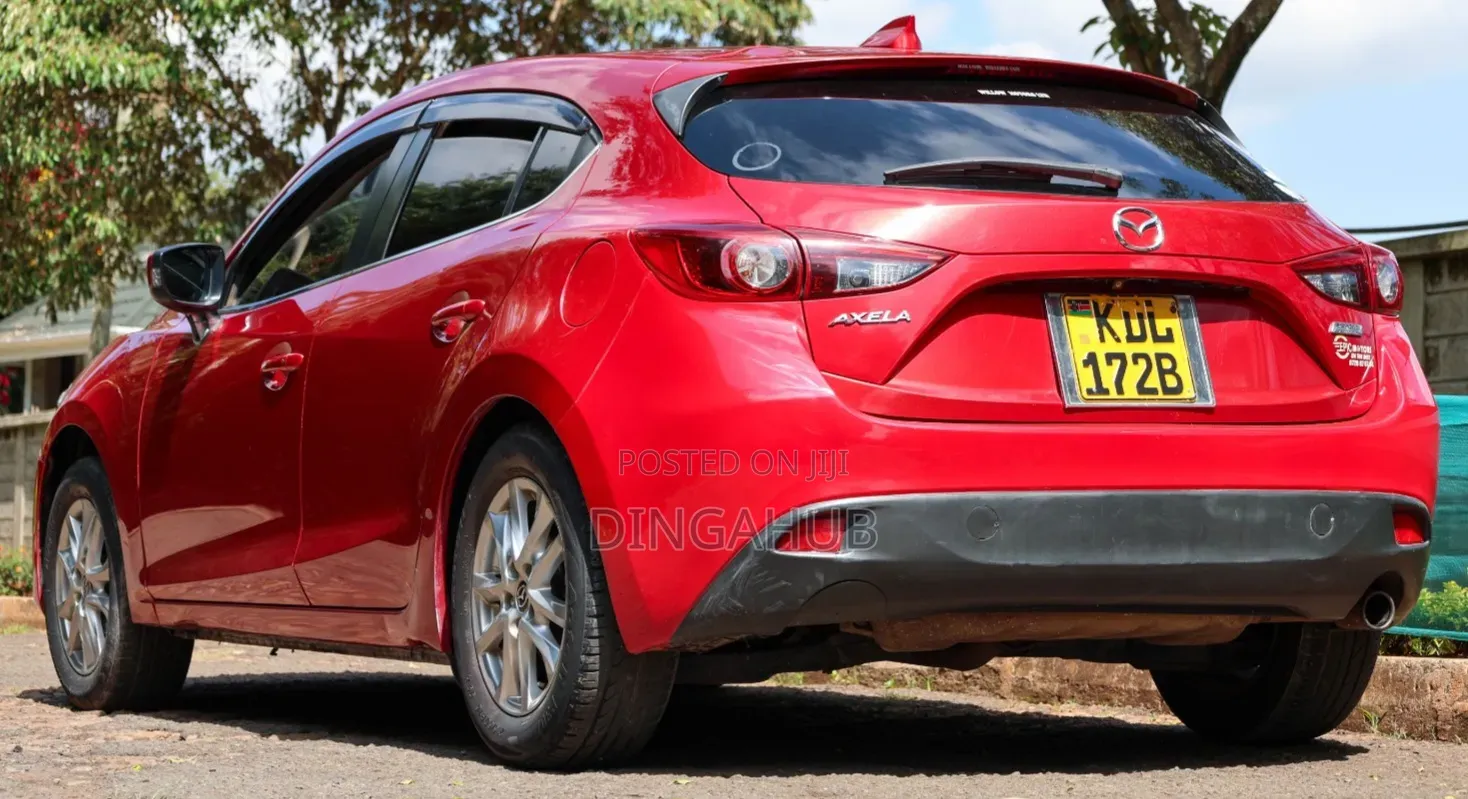 Mazda Axela 2016 Red