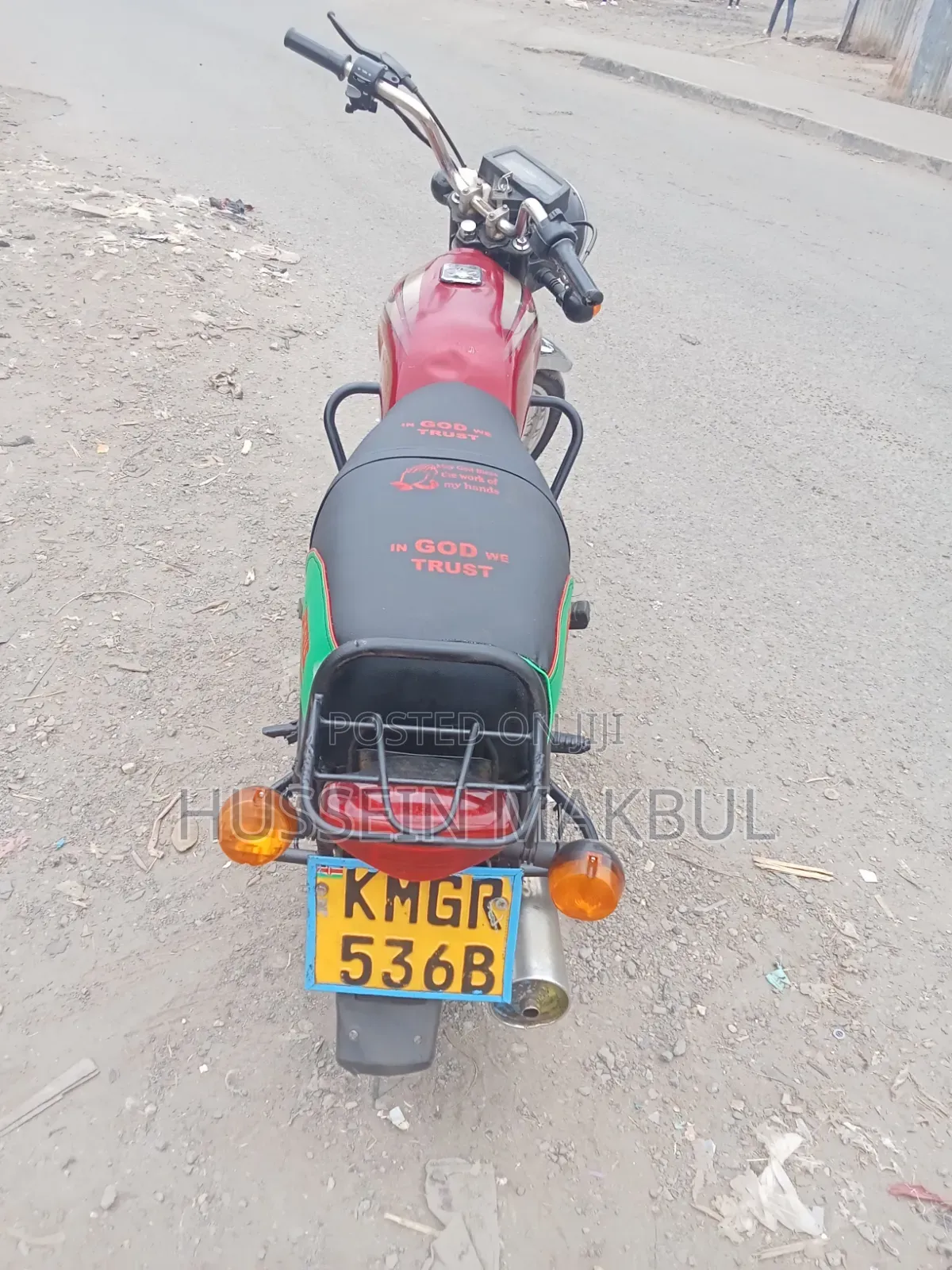 Bajaj Boxer 100 2024 Red