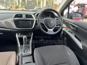 Suzuki Sx4 2019 Red