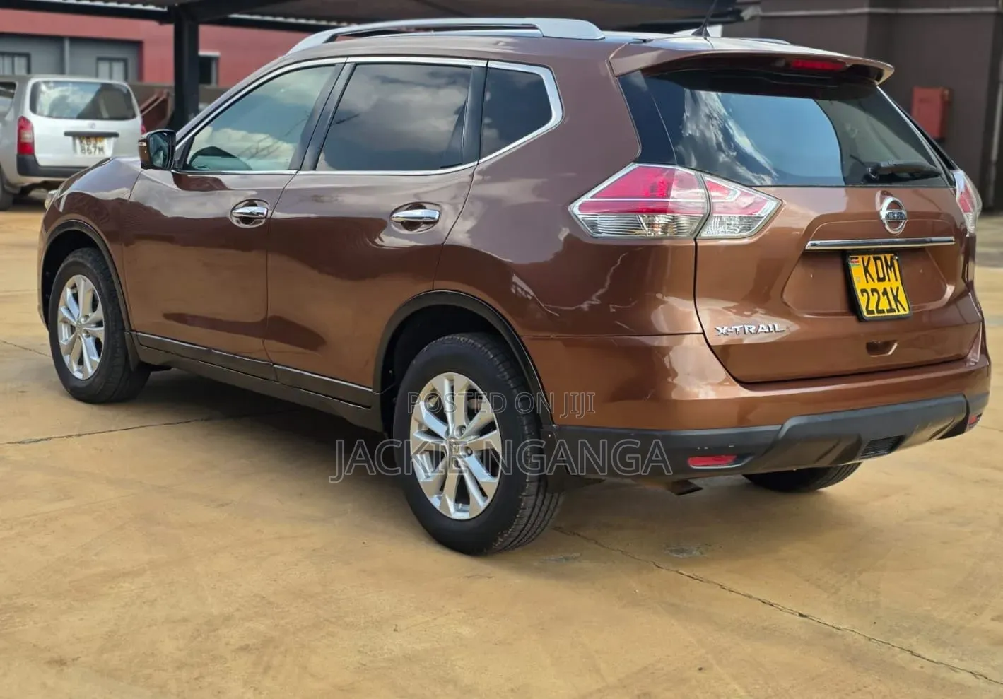 Nissan X-Trail 2016 Brown