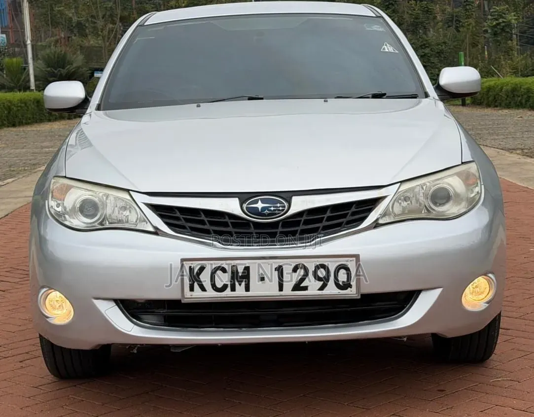 Subaru Legacy 2010 Silver
