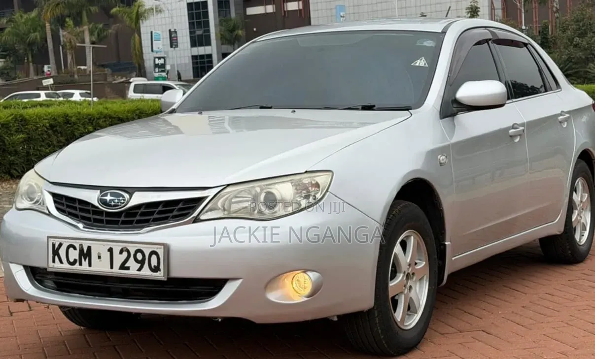 Subaru Legacy 2010 Silver