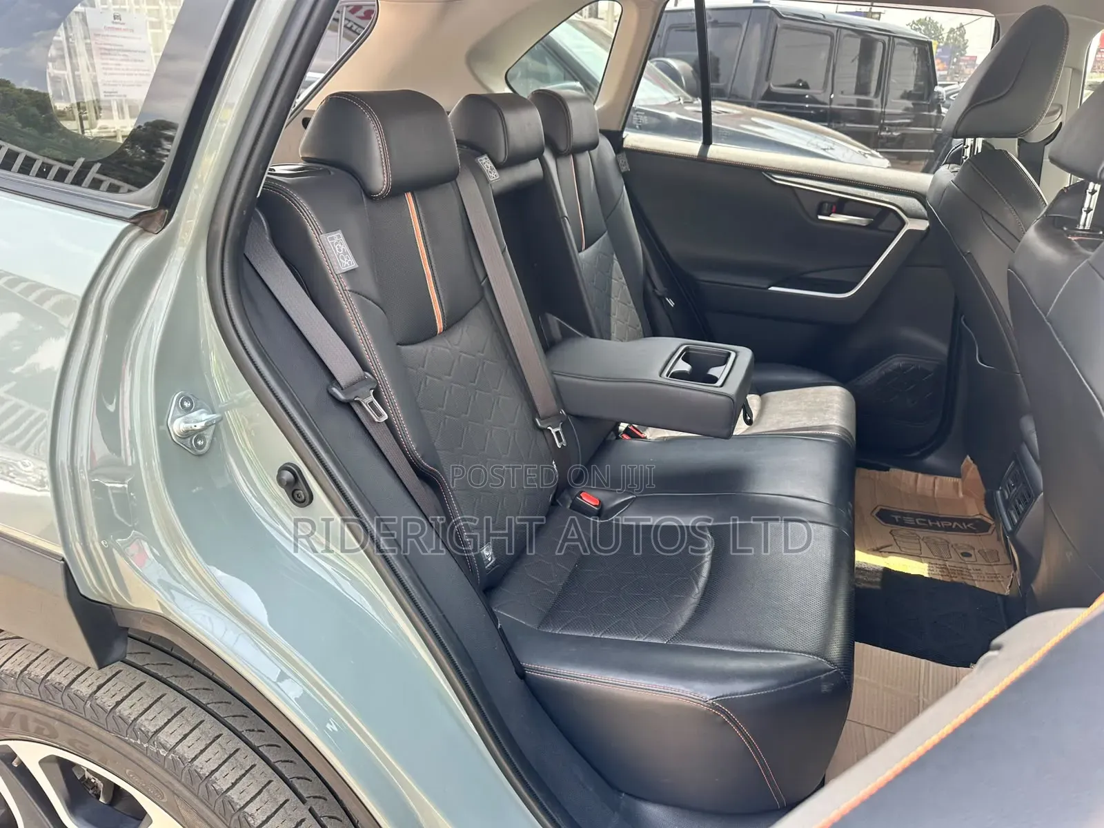 Toyota RAV4 2019 Green