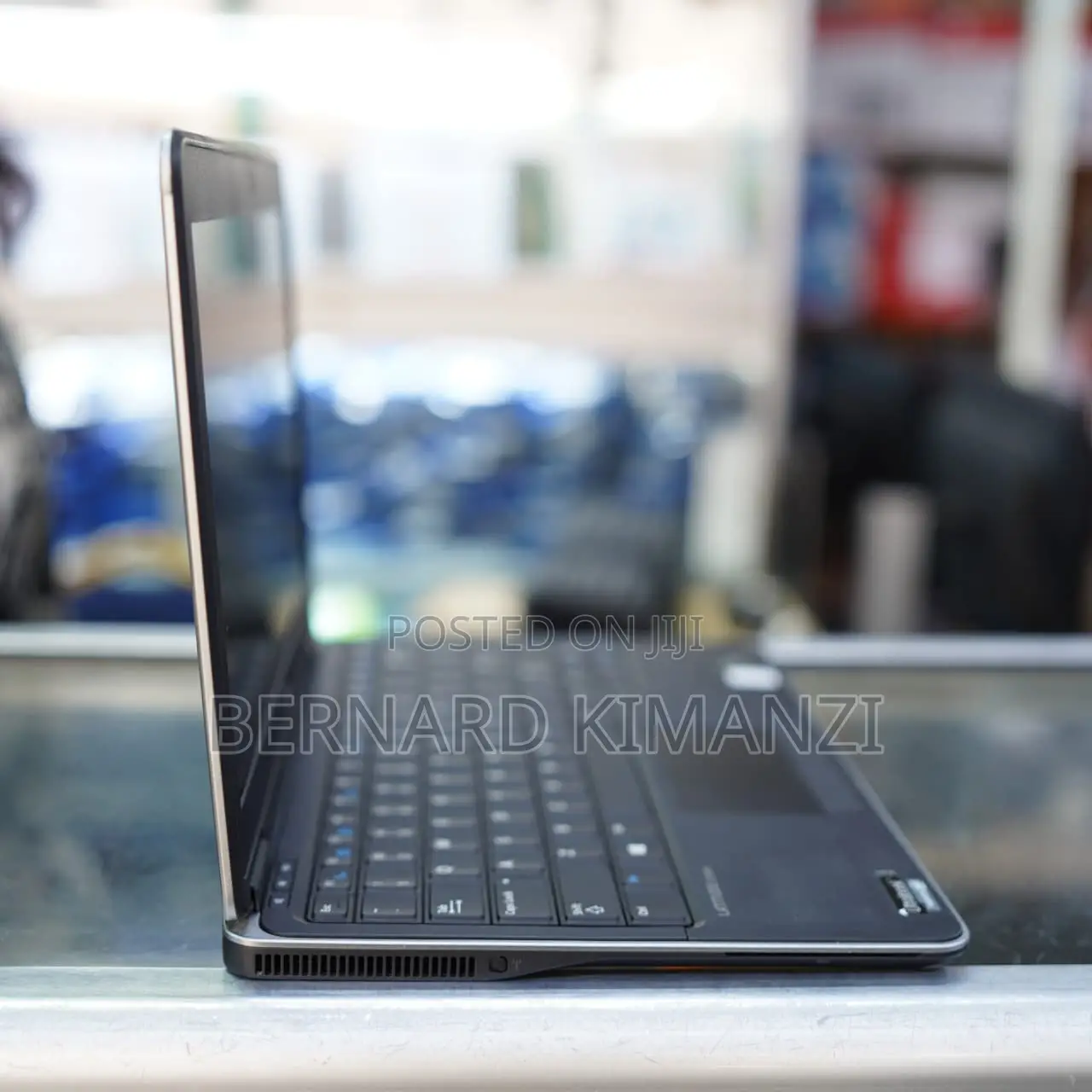 Laptop Dell Latitude E7240 4GB Intel Core i5 SSD 128GB