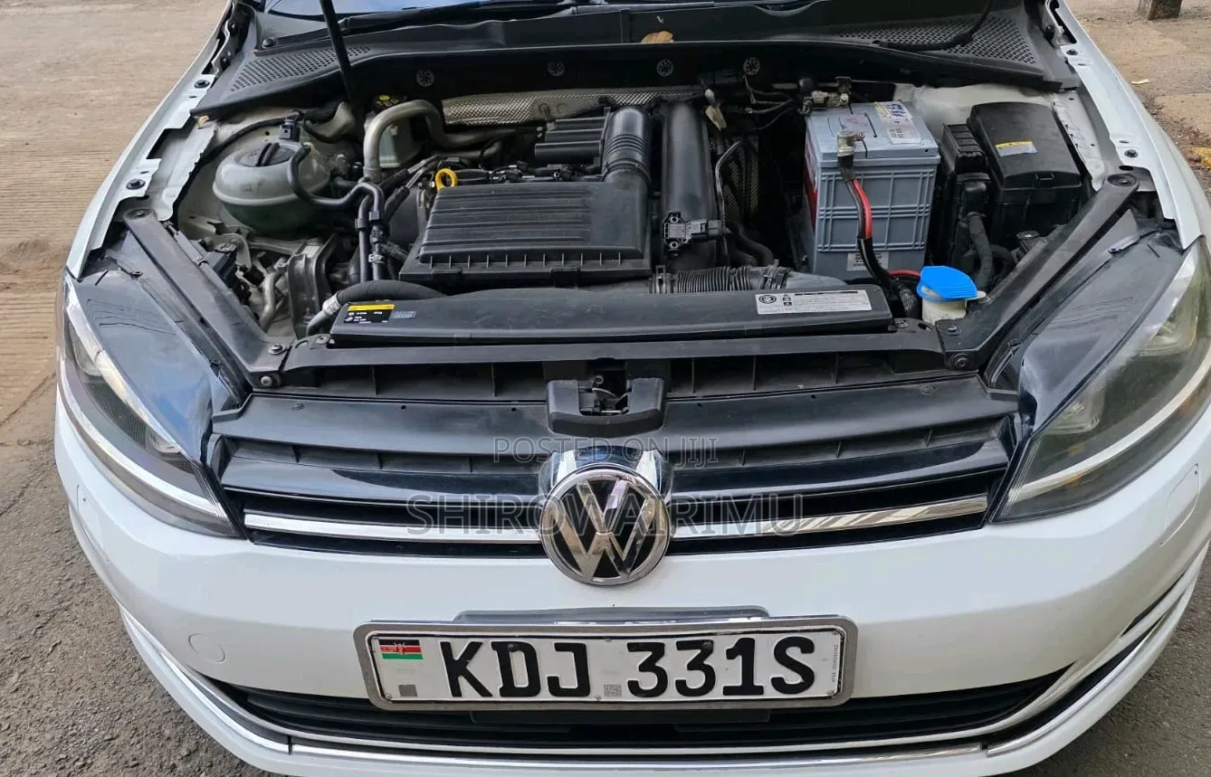 Volkswagen Golf 2015 Pearl