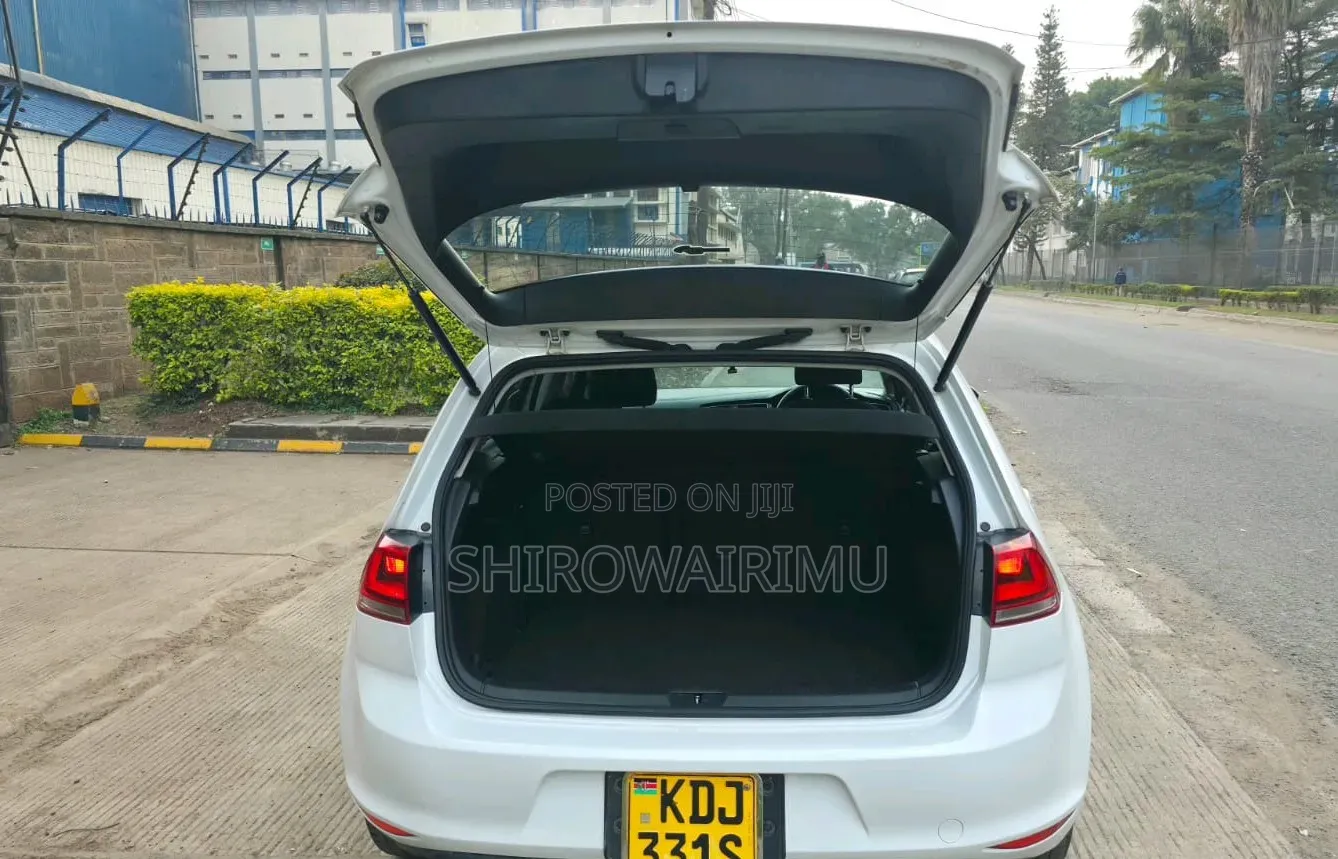 Volkswagen Golf 2015 Pearl
