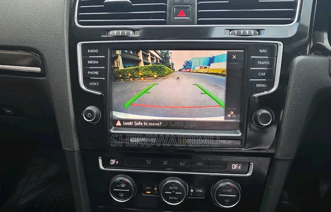 Volkswagen Golf 2015 Pearl