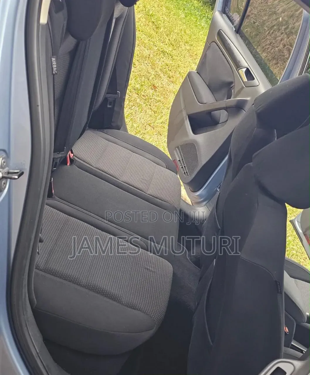 Volkswagen Golf 2010 Blue