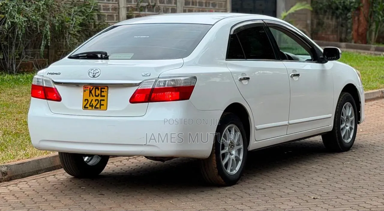 Toyota Premio 2009 White