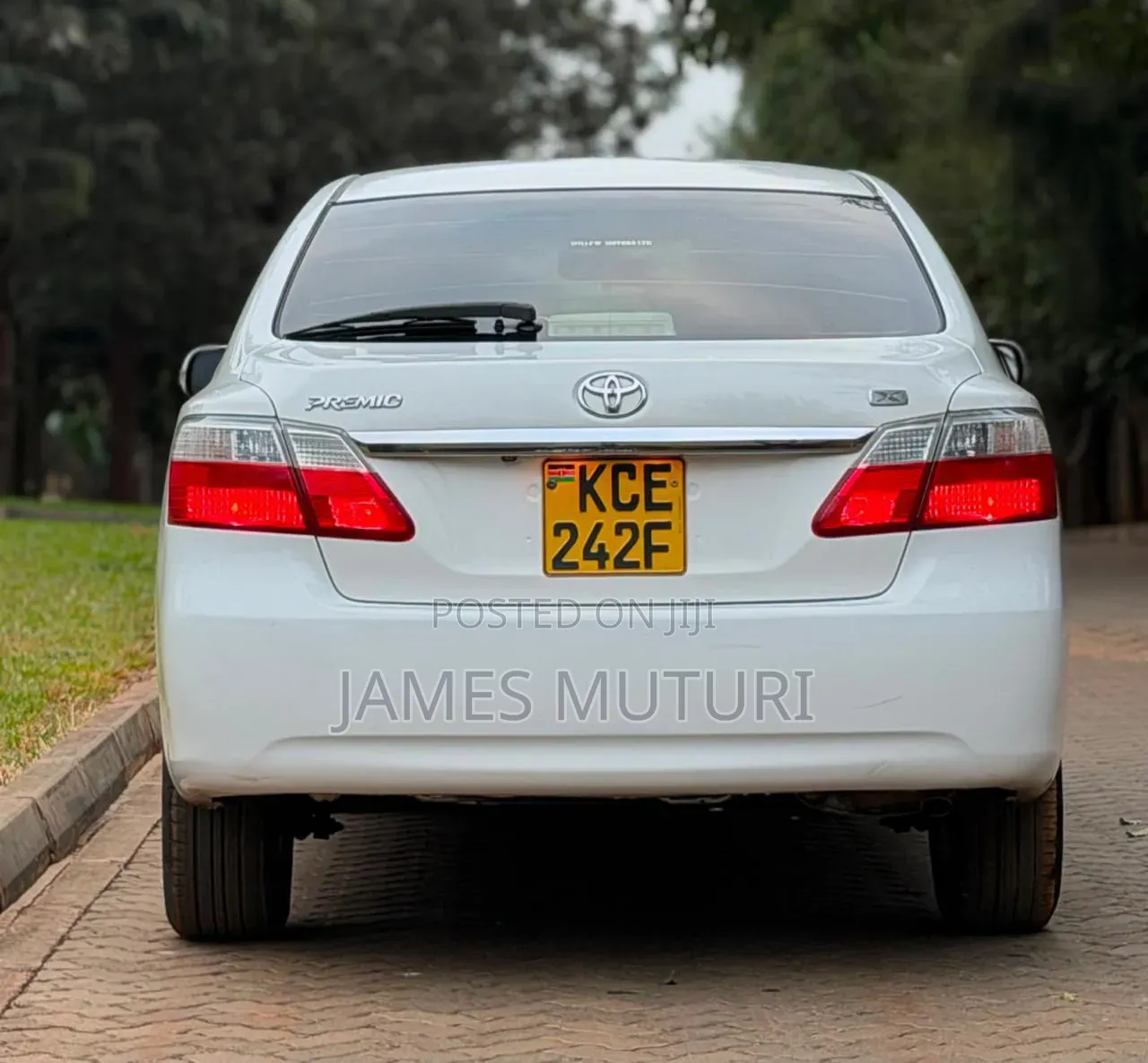 Toyota Premio 2009 White
