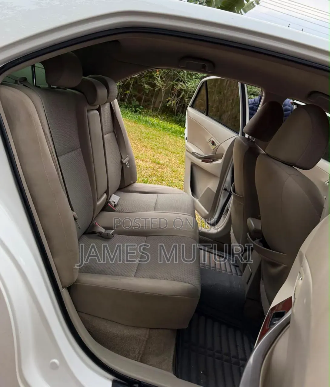 Toyota Premio 2009 White