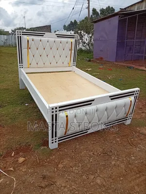 Mocket Bed