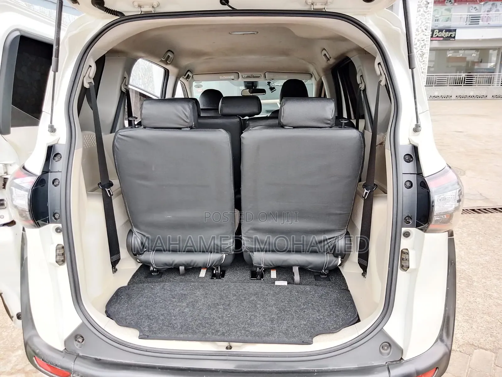 Toyota Sienta 2016 Brown