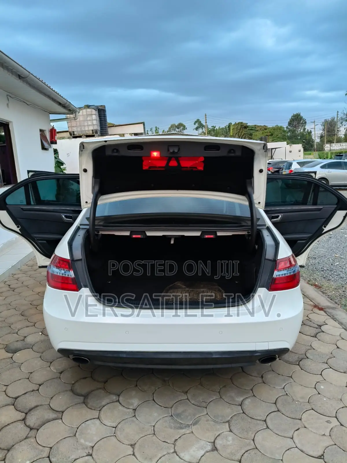 Mercedes-Benz E250 2011 White