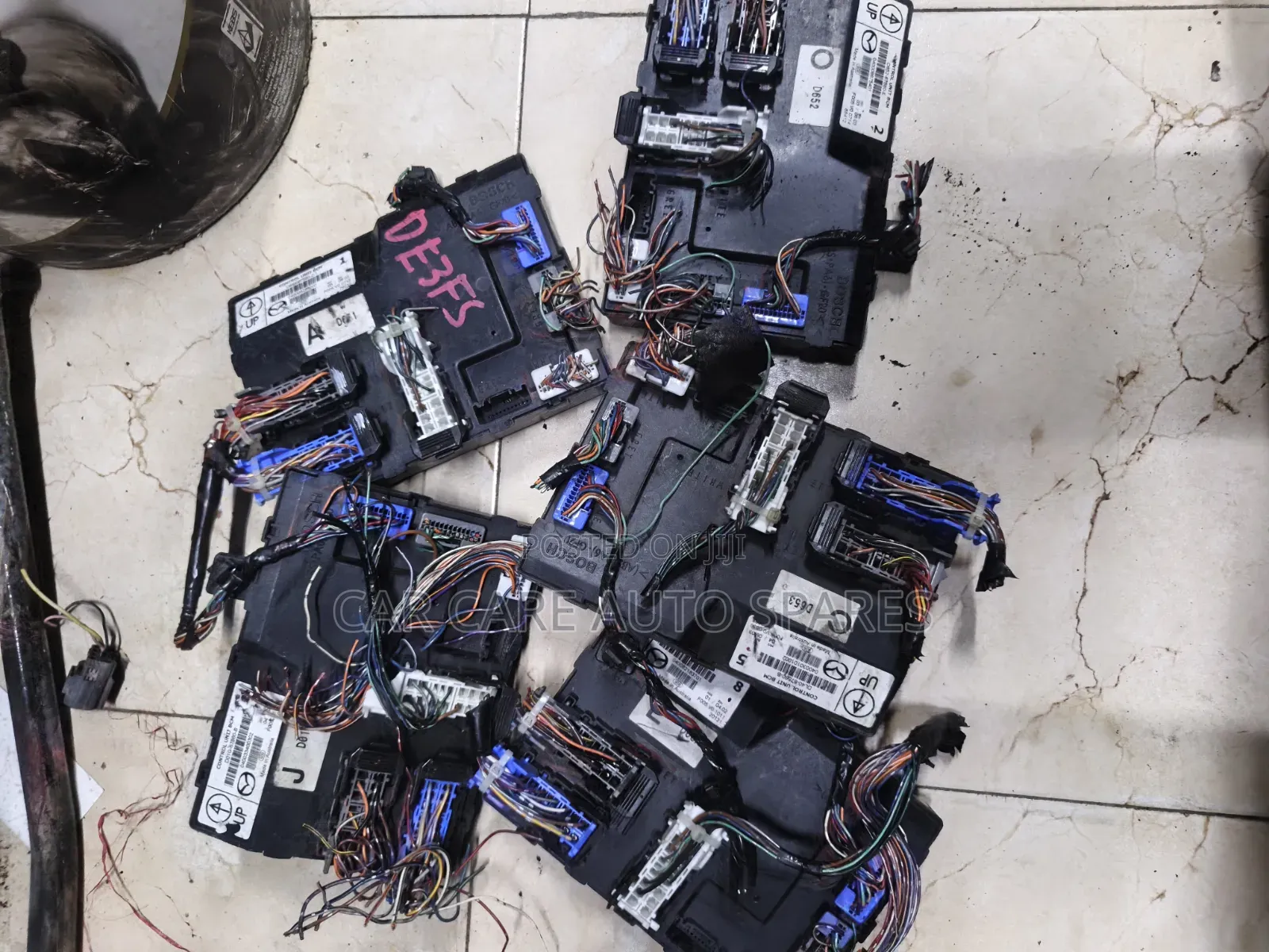 Fuses Box Mazda