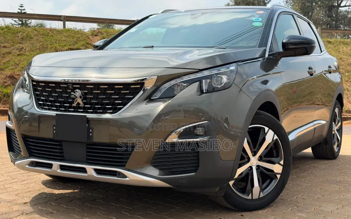 Peugeot 3008 2020 Green