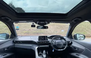 Peugeot 3008 2020 Green