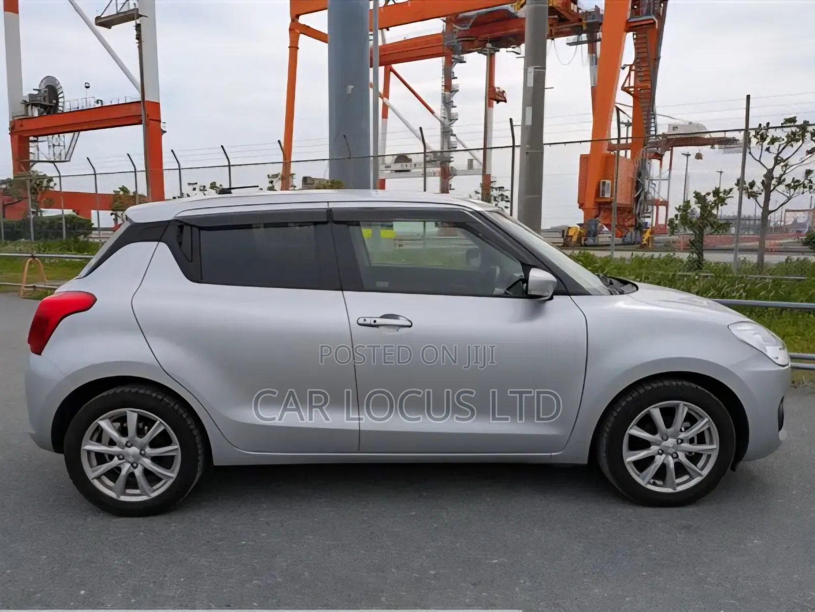 Suzuki Swift 2019 Silver