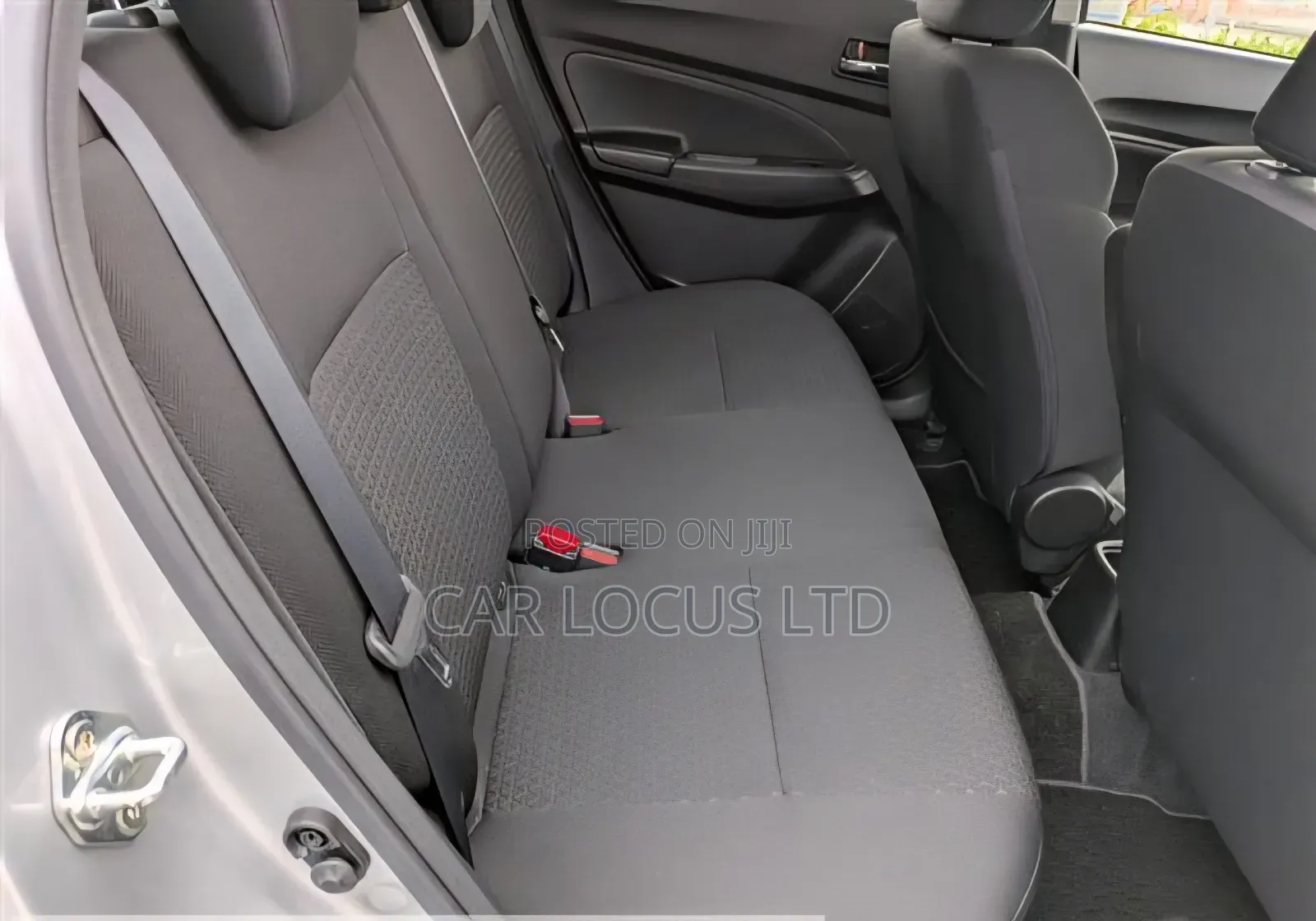 Suzuki Swift 2019 Silver