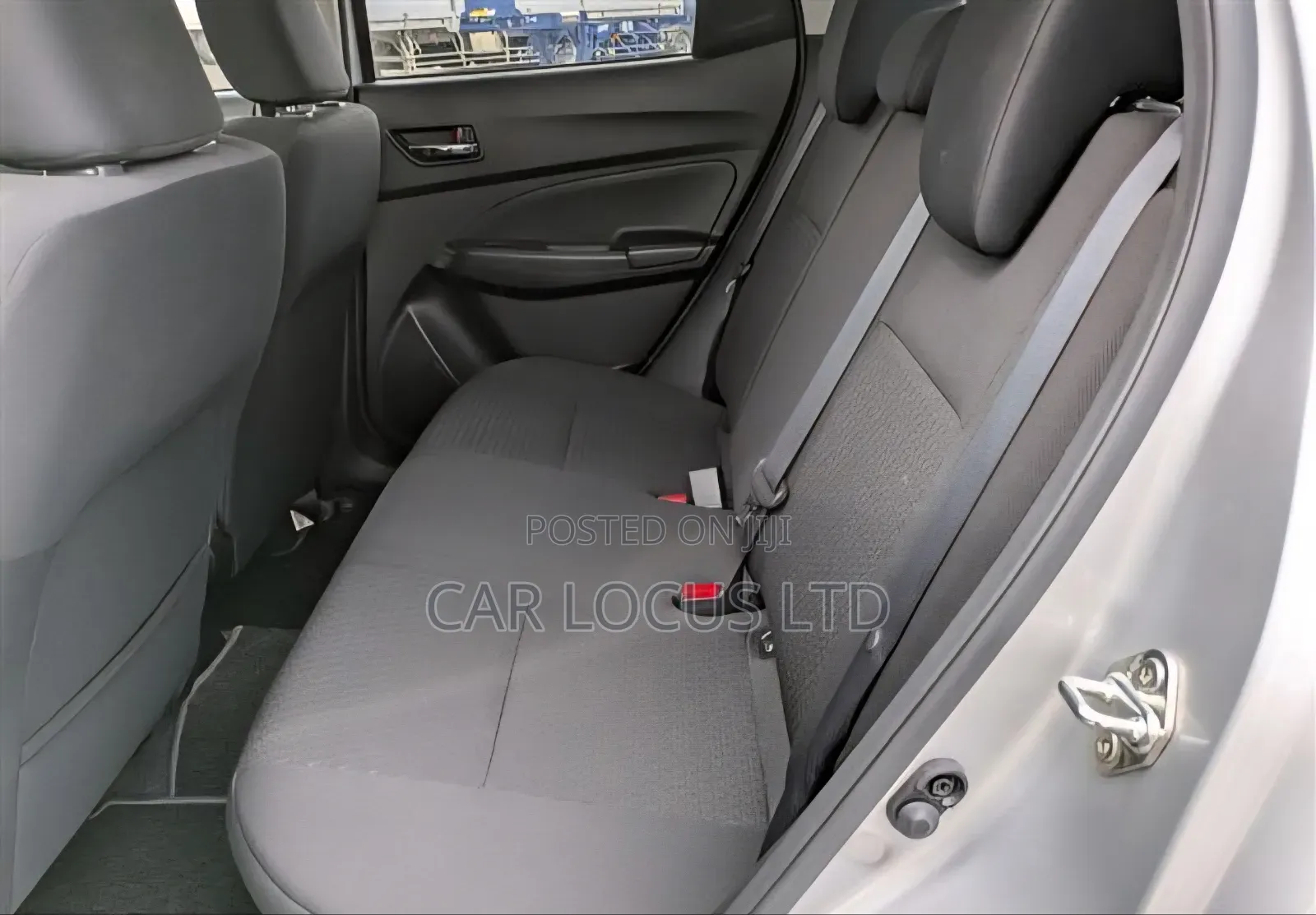 Suzuki Swift 2019 Silver