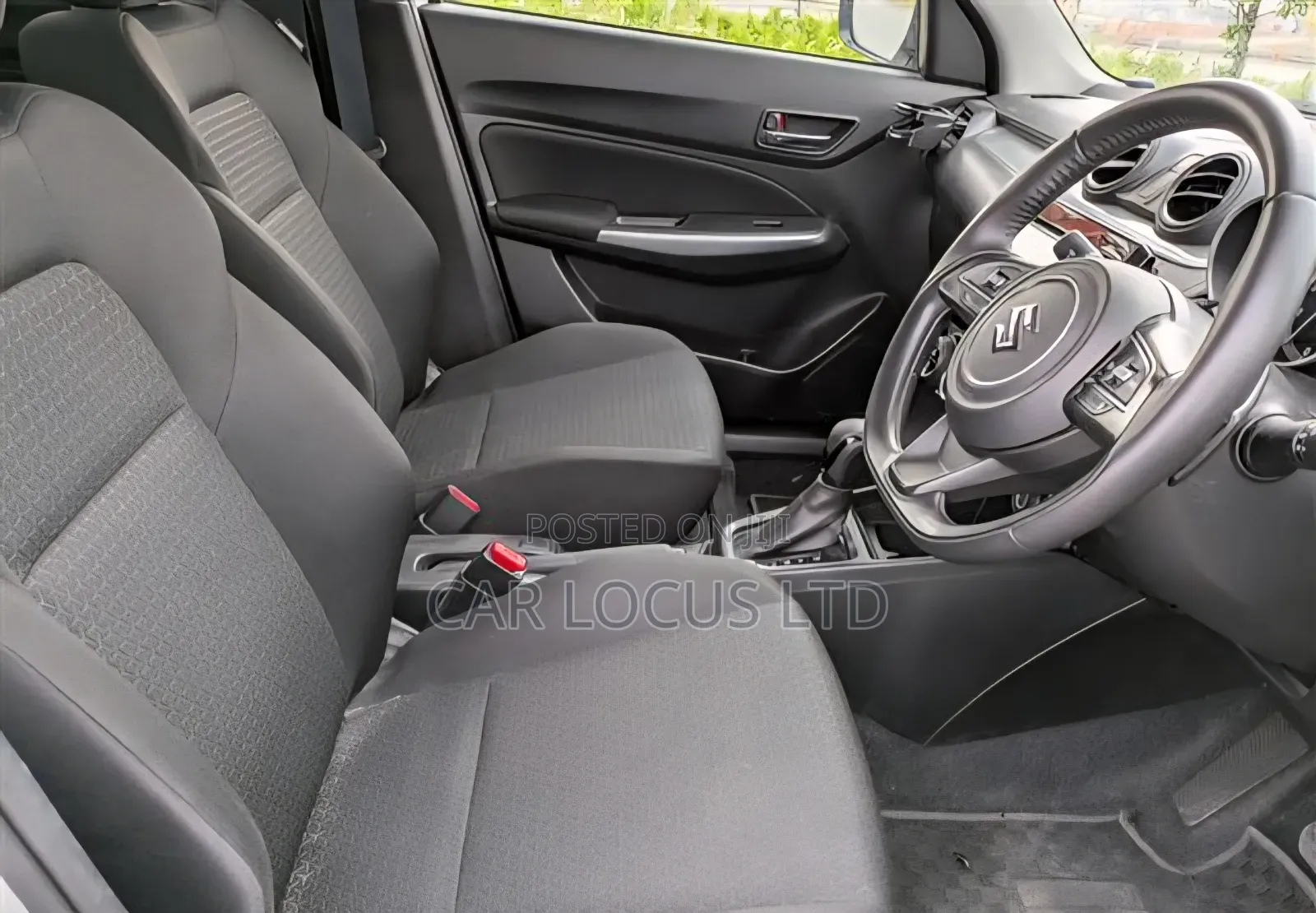 Suzuki Swift 2019 Silver