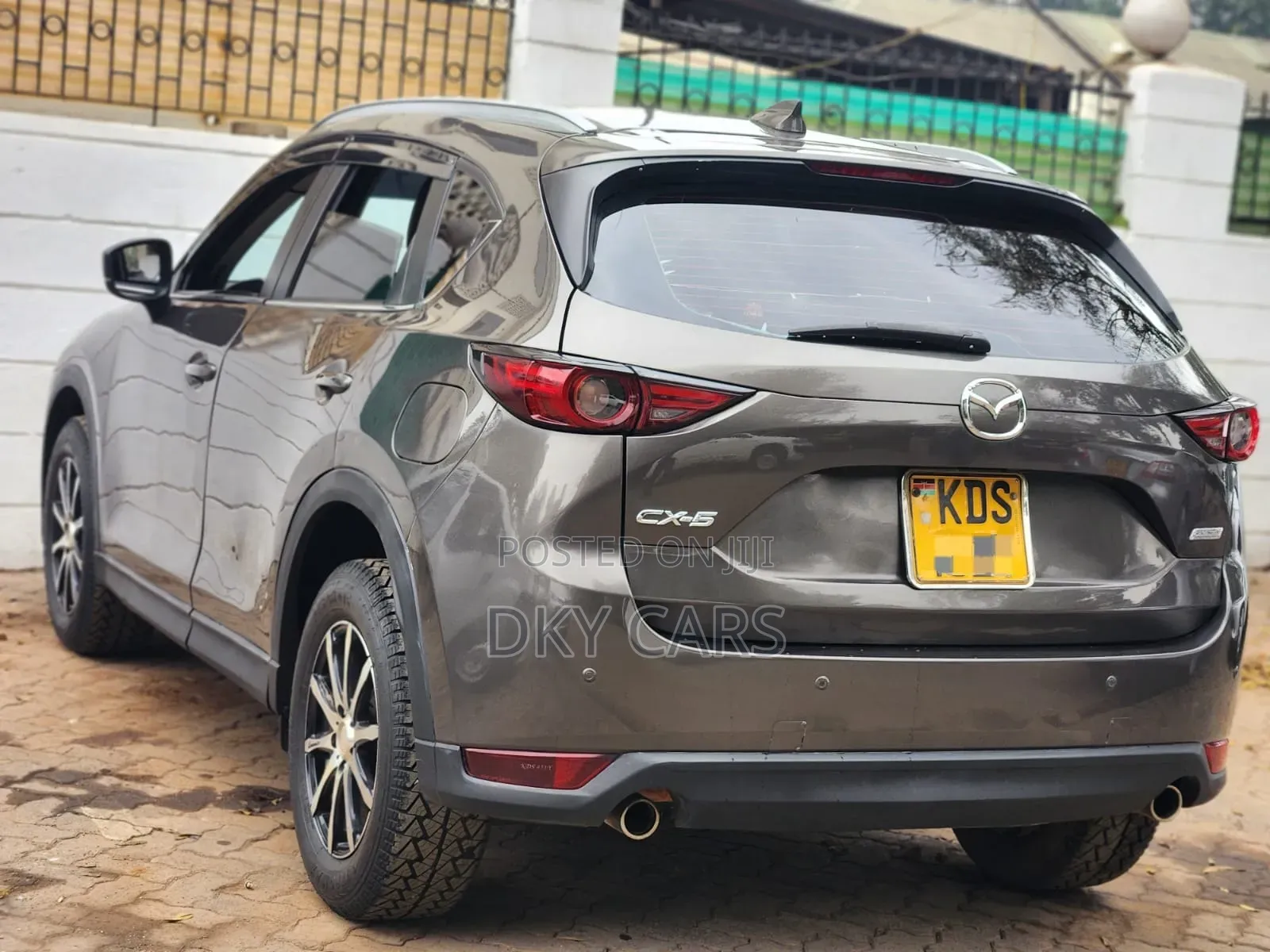 Mazda CX-5 2017 Gray