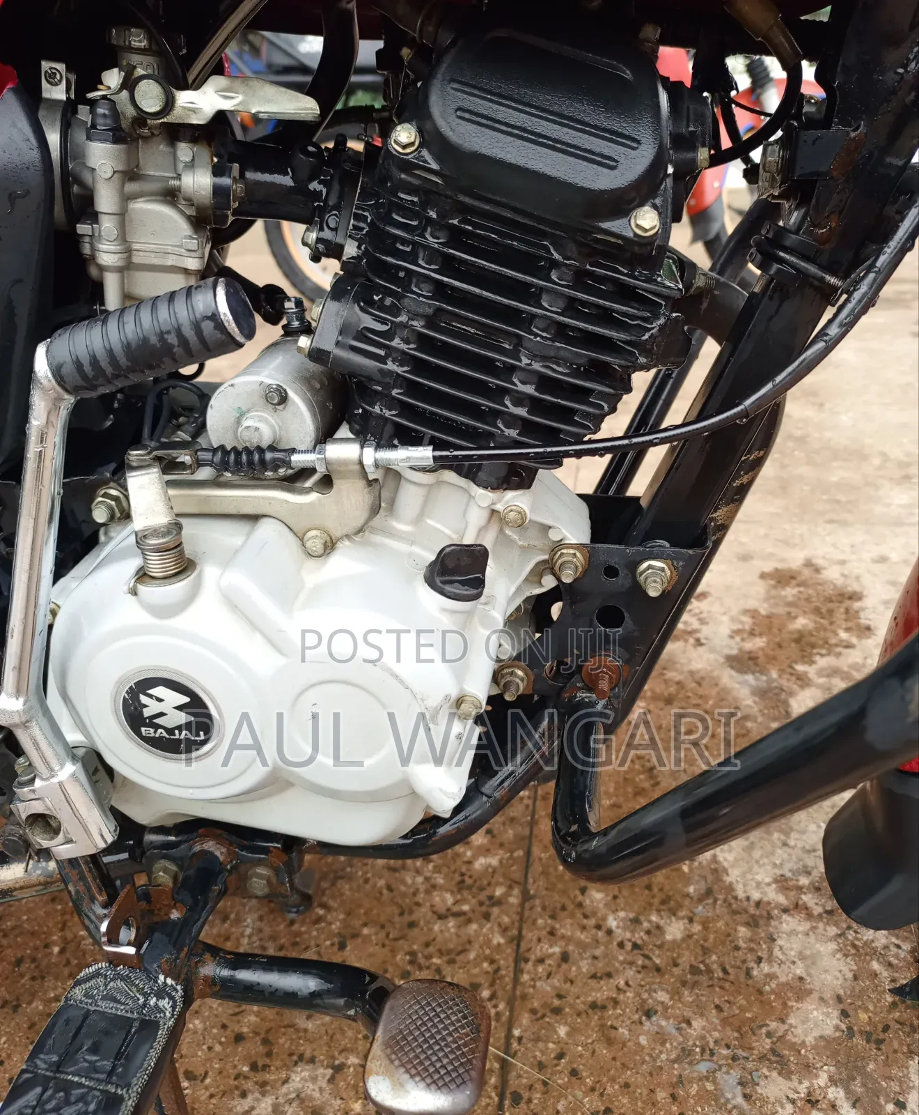 Bajaj Boxer 125 2025 Red