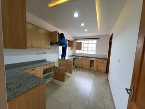 3bdrm Apartment in Valley Arcade for rent