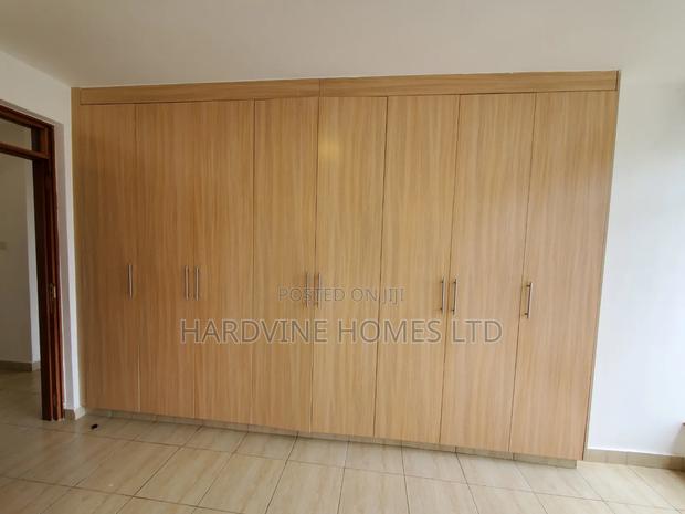 3bdrm Apartment in Valley Arcade for rent - thumbnail 8