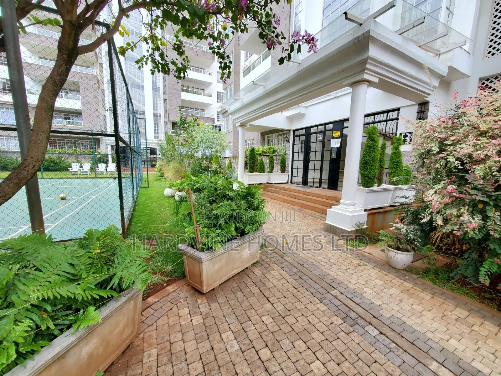 3bdrm Apartment in Valley Arcade for rent