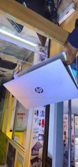 Laptop HP ProBook 440 G10 16GB Intel Core i7 SSD 512GB