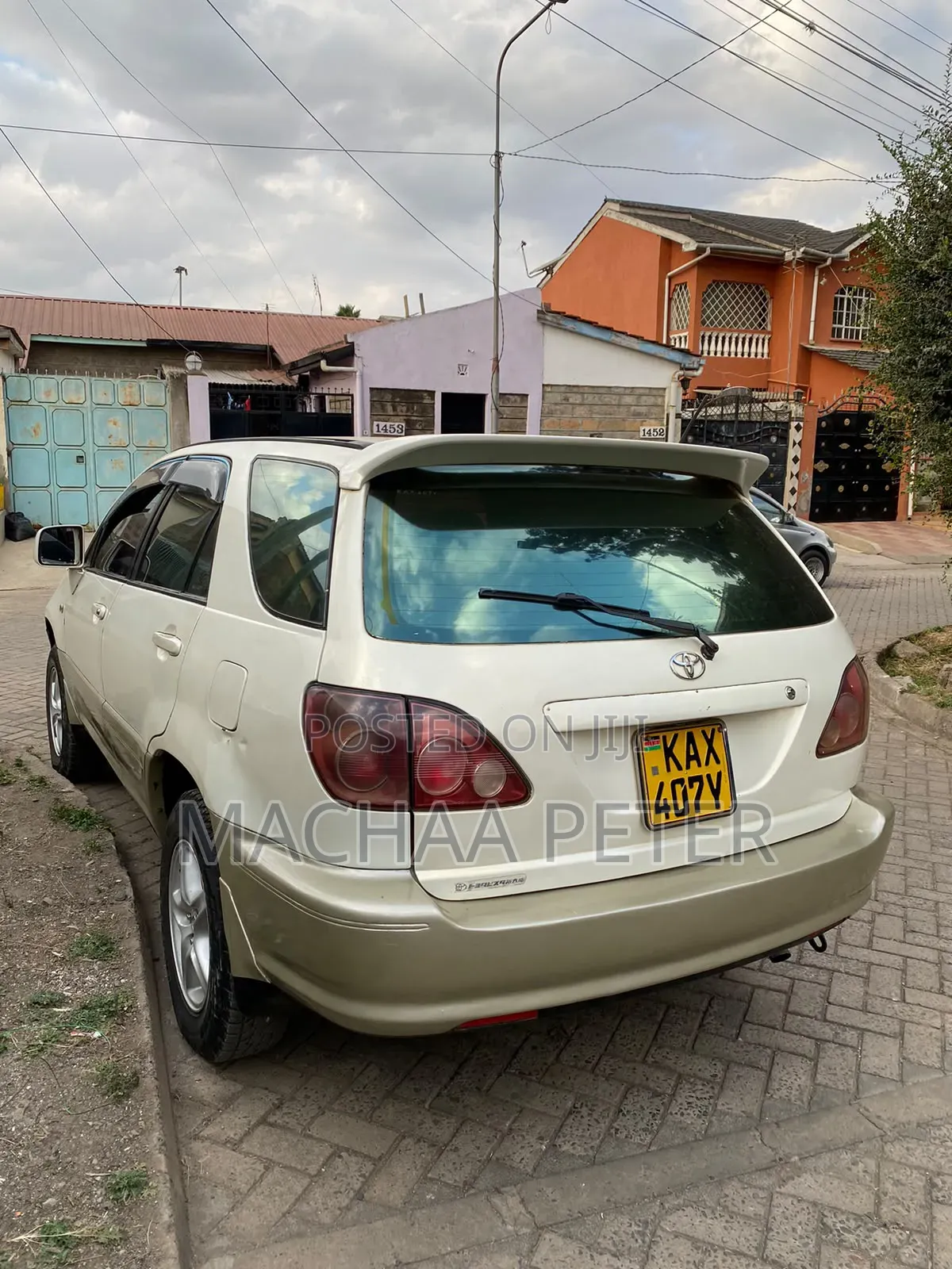 Toyota Harrier 2001 Beige