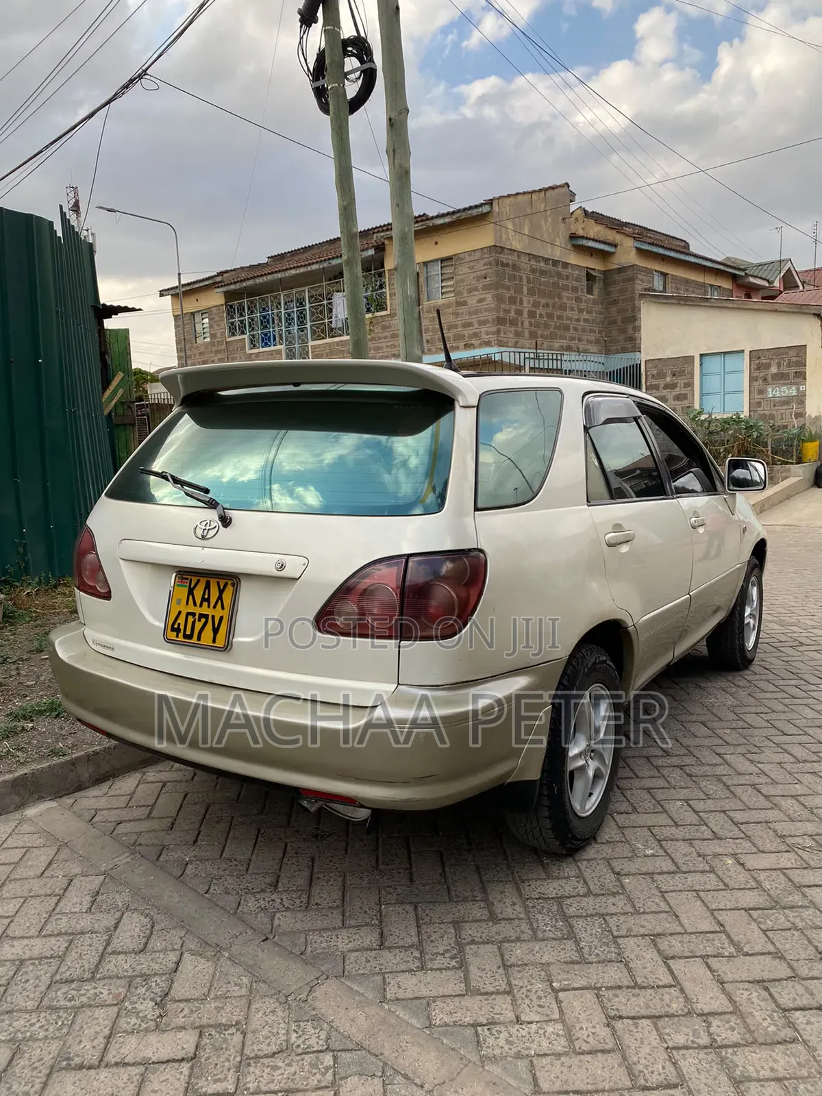 Toyota Harrier 2001 Beige