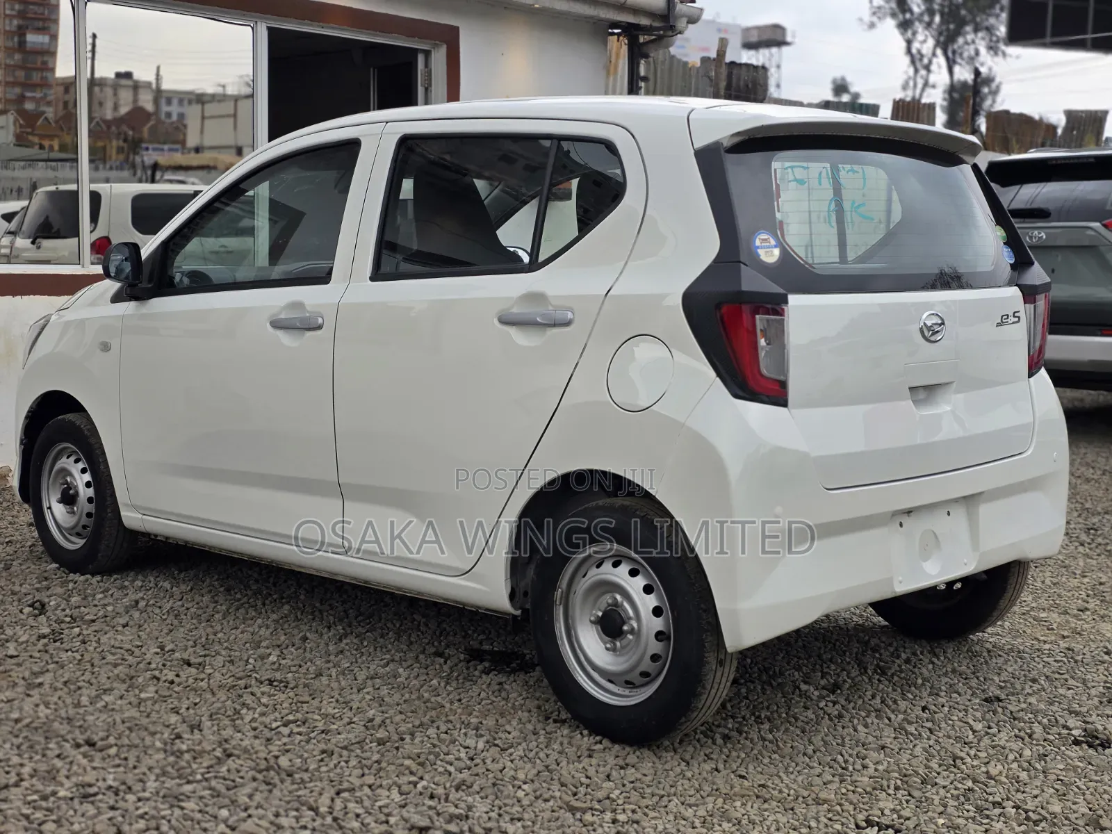 Daihatsu Mira 2019 White