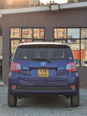 Toyota Passo 2017 Blue
