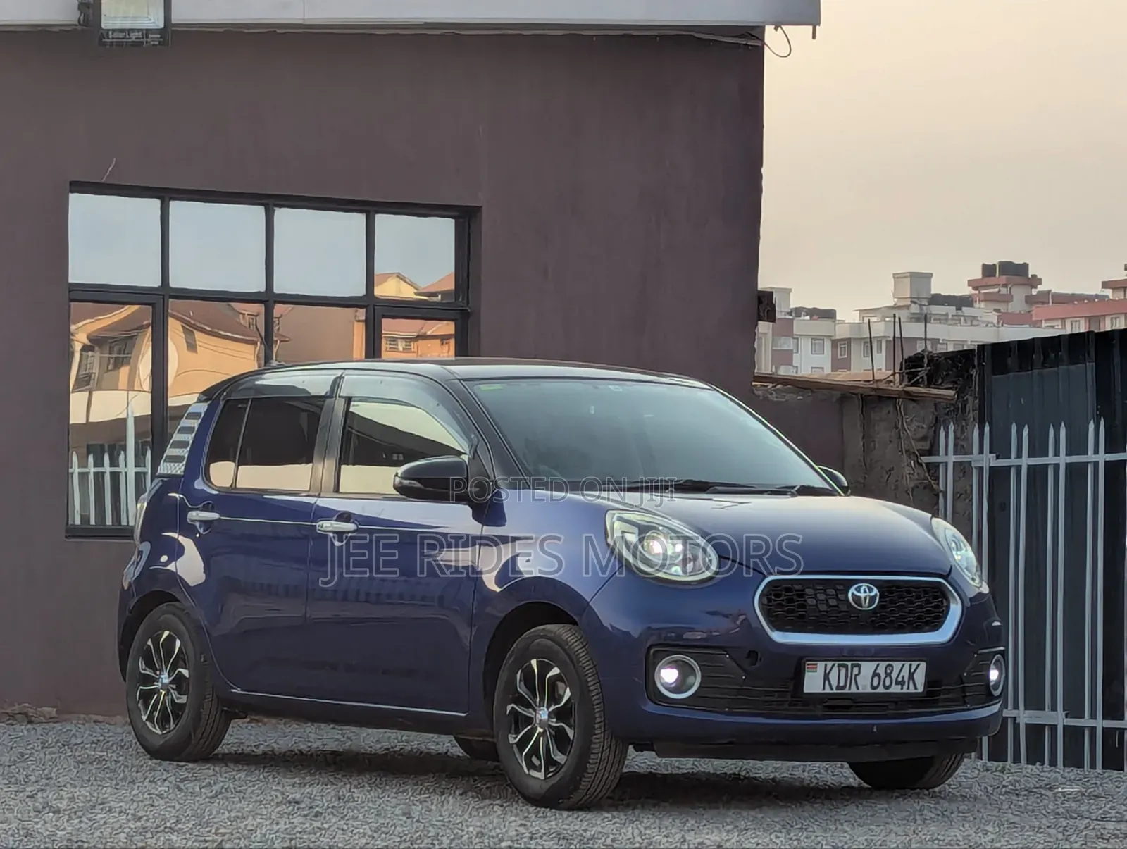 Toyota Passo 2017 Blue