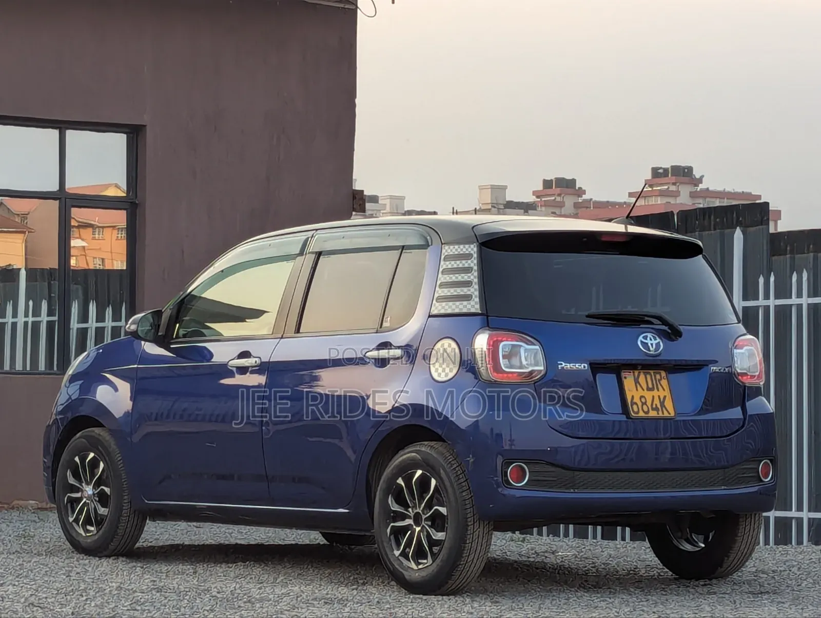 Toyota Passo 2017 Blue