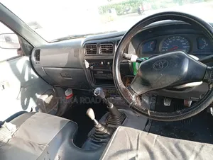 Toyota Hilux 2003