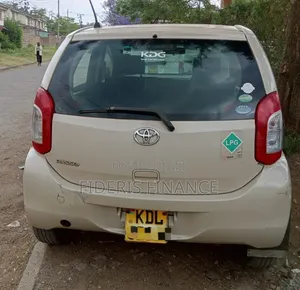 Toyota Passo 2016 Beige