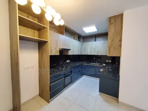 1bdrm Apartment in Valley Arcade for rent