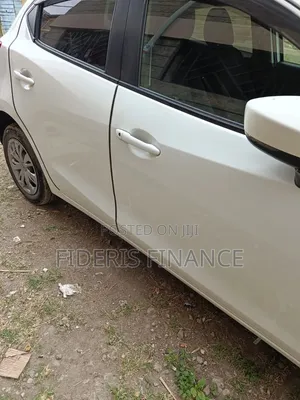 Mazda Demio 2018 White