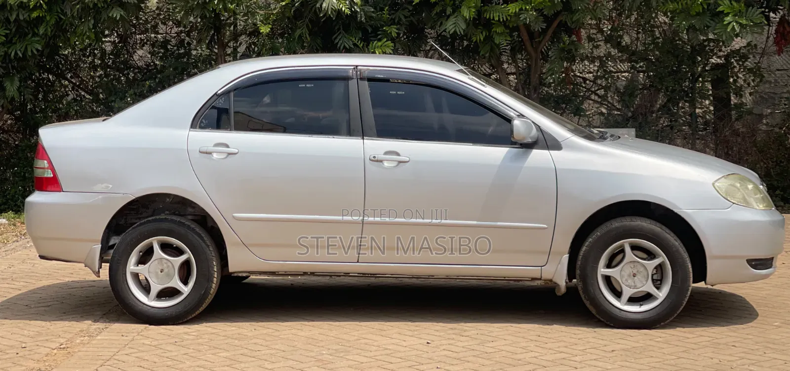 Toyota Corolla 2004 Silver