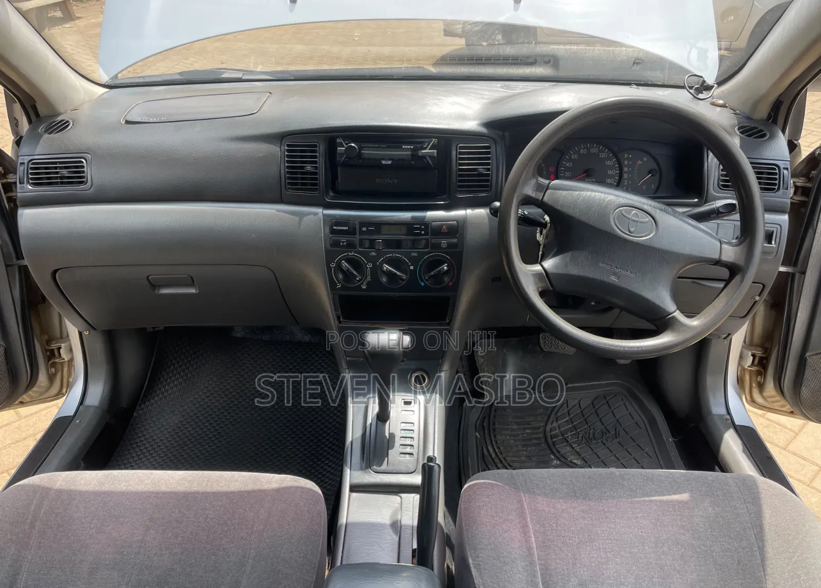 Toyota Corolla 2004 Silver