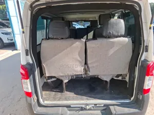 Nissan Caravan (Urvan) 2017 White