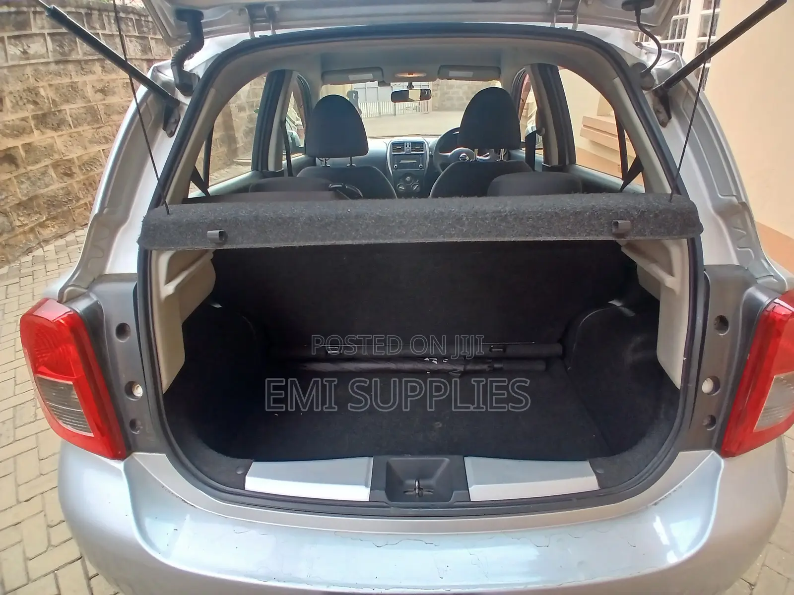 Nissan March 1.2 FWD 2015 Silver